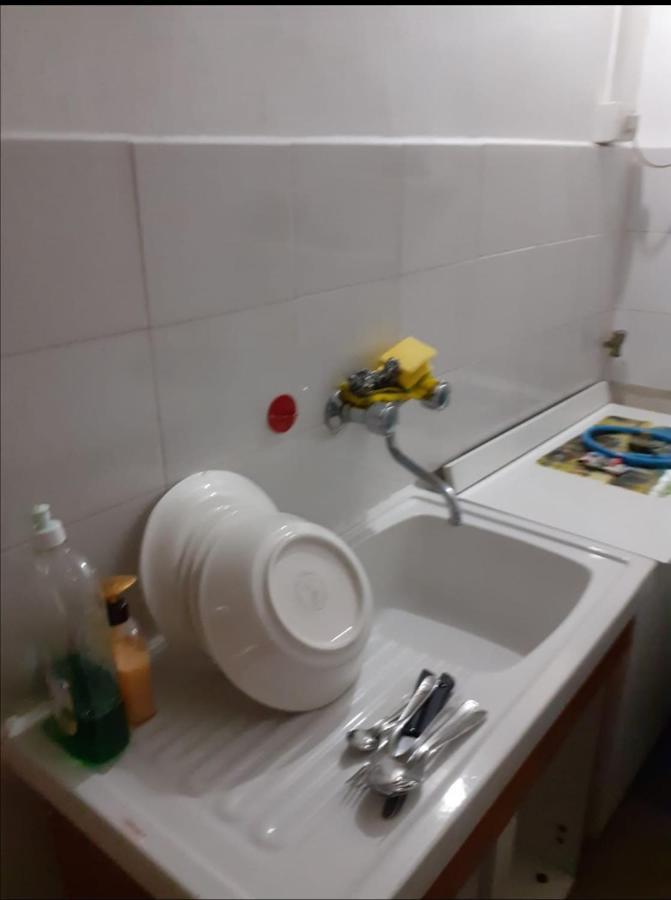 Ferienwohnung La Stanza Di Roby Lecce Exterior foto